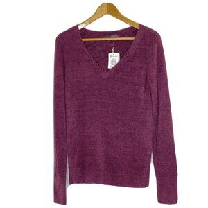 Matty M Women's size Small Long Sleeve V Neck Super Soft Sweater Burgundy